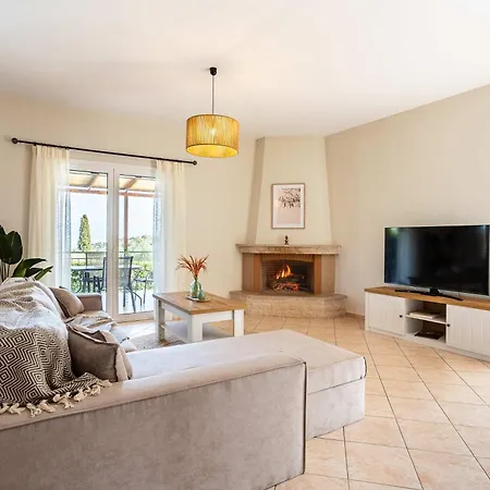 Σπίτι διακοπών Aelia - Private Garden Retreat Dharas