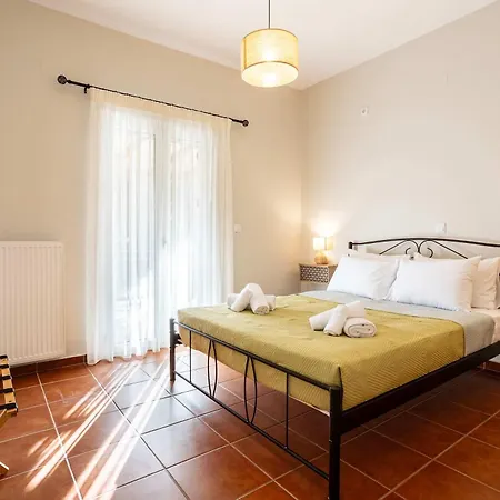 Aelia - Private Garden Retreat * Dharas