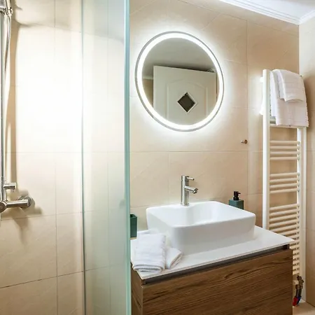 Holiday home Aelia - Private Garden Retreat