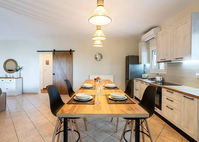 Aelia - Private Garden Retreat Дом отдыха *